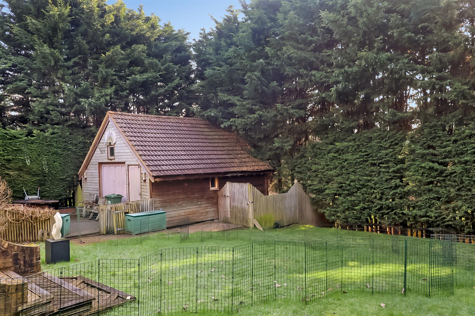Warmington Gardens, Downhead Park, Milton Keynes